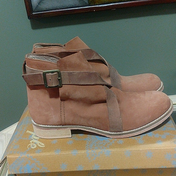 FREE PEOPLE LAS PALMAS BOOTIES - Picture 3 of 7